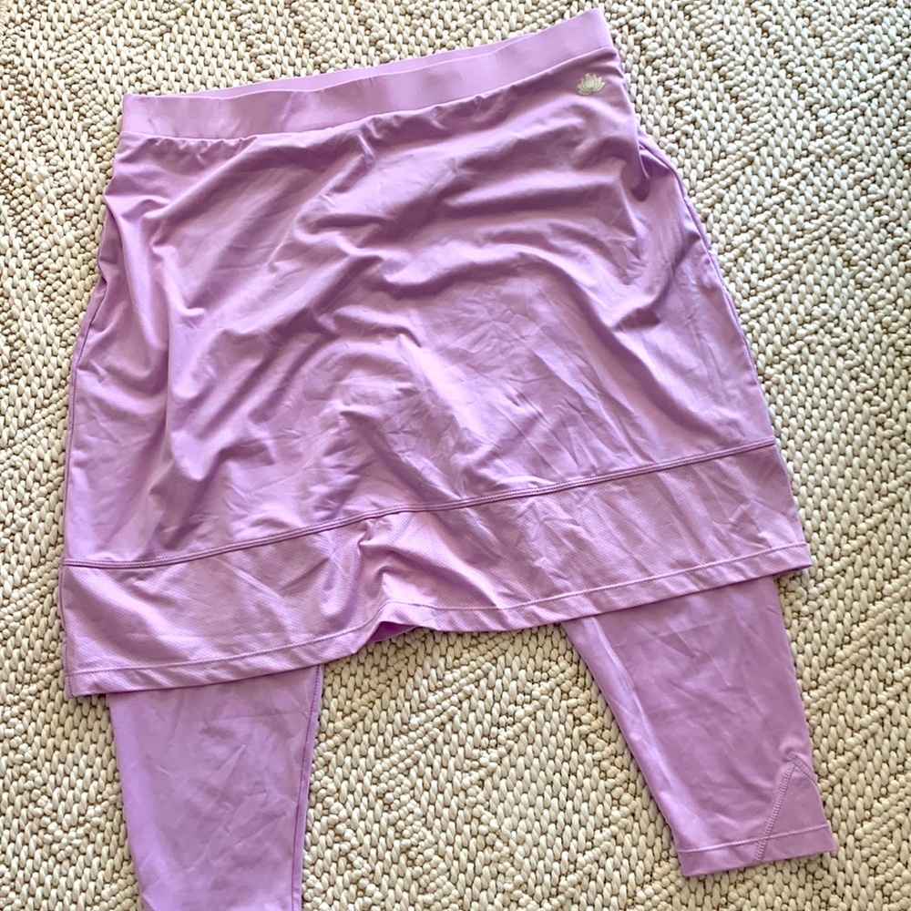 EUC Lavender Mesh Snoga size 1X XL modest skirt skirt capri leggings